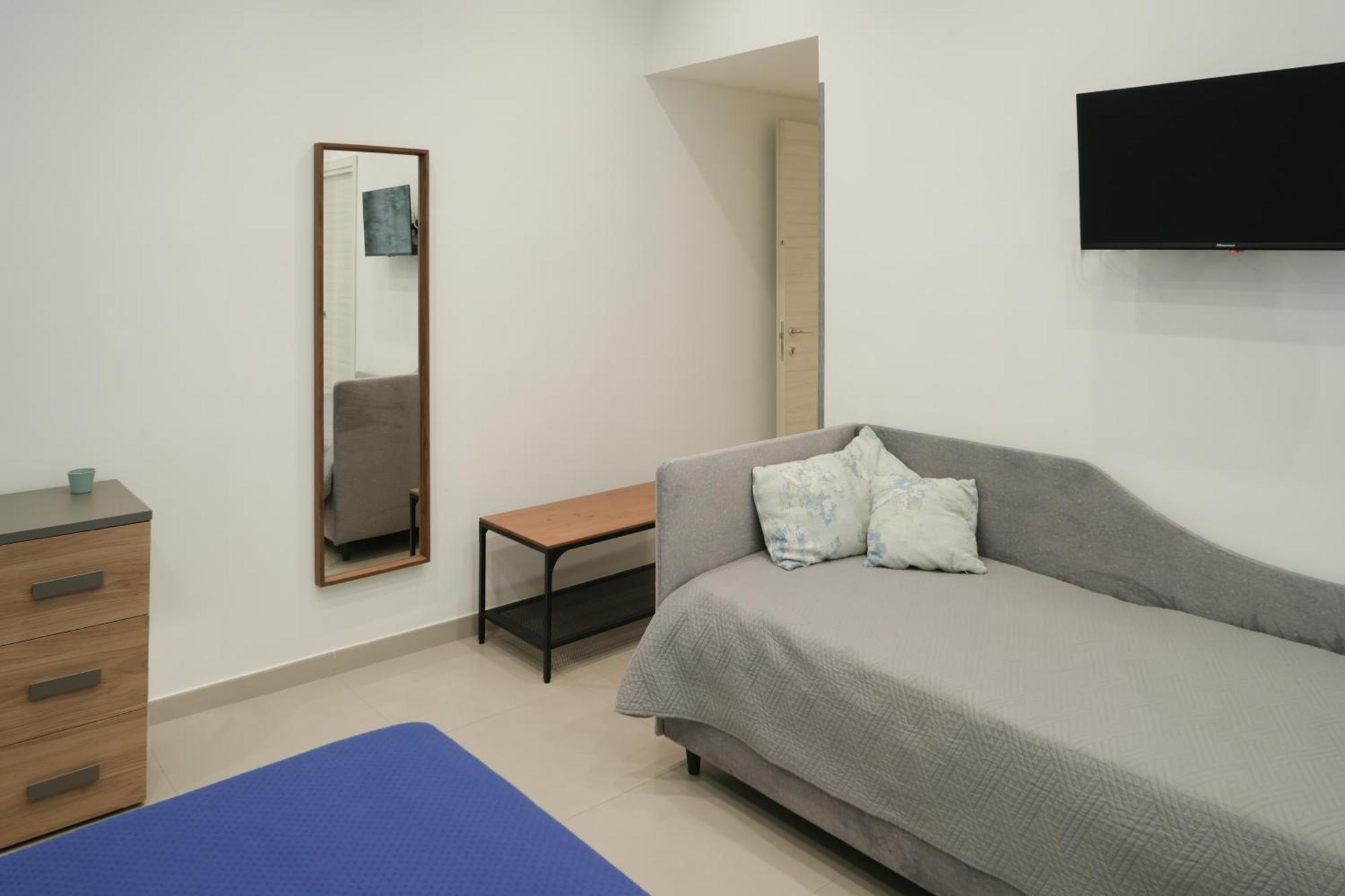 B&B Gasparrini Rooms เนเปิลส์ ภายนอก รูปภาพ